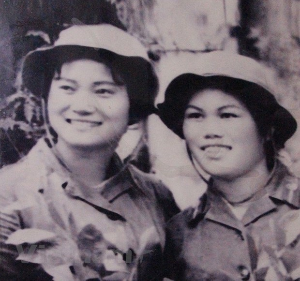 CÂU CHUYỆN THỜI HOA LỬA VŨ THỊ KIM DUNG – TỪ CÔ GÁI MƯỜI SÁU TUỔI ĐẾN NỮ LÁI XE TRÊN TUYẾN LỬA TRƯỜNG SƠN