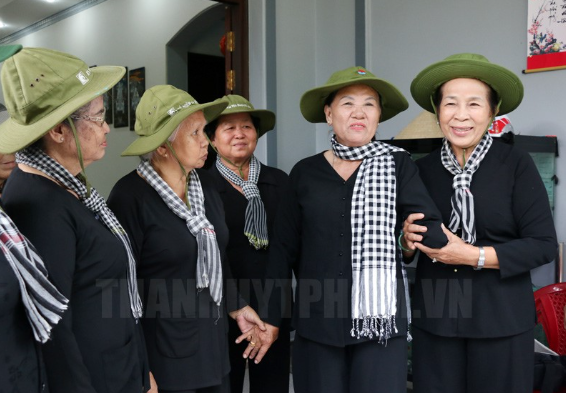 Đội nữ duội Củ Chi – "Đất thép thành đồng"