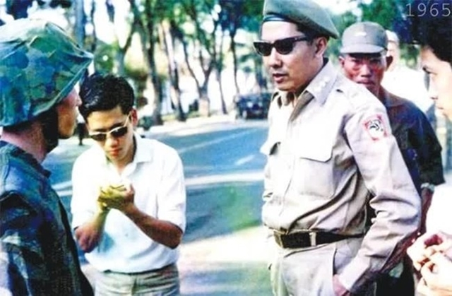 CÂU CHUYỆN THỜI HOA LỬA: ĐẠI TÁ PHẠM NGỌC THẢO – NGƯỜI ĐI GIỮA VÒNG VÂY QUÂN THÙ