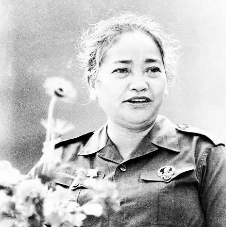 NGƯỜI NỮ TƯỚNG CỦA MIỀN NAM