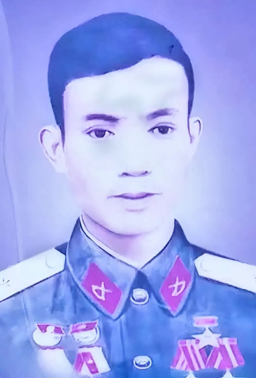 ANH HÙNG LỰC LƯỢNG VŨ TRANG NHÂN DÂN, LIỆT SĨ HOÀNG HỮU CHUYÊN – NGƯỜI TIỂU ĐOÀN TRƯỞNG 6 LẦN BỊ THƯƠNG VẪN XIN Ở LẠI CHIẾN ĐẤU ĐẾN HƠI THỞ CUỐI CÙNG