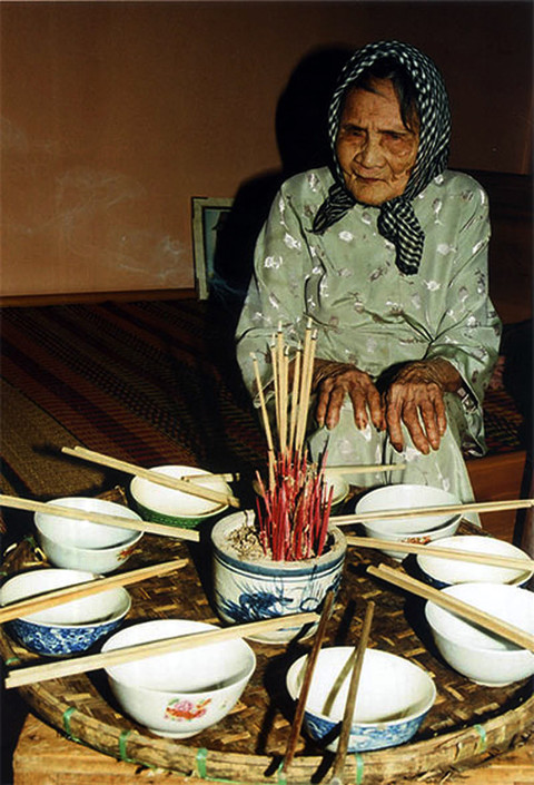 Anh hùng Nguyễn Thị Thứ – Người mẹ có nhiều con cháu hy sinh vì Tổ quốc