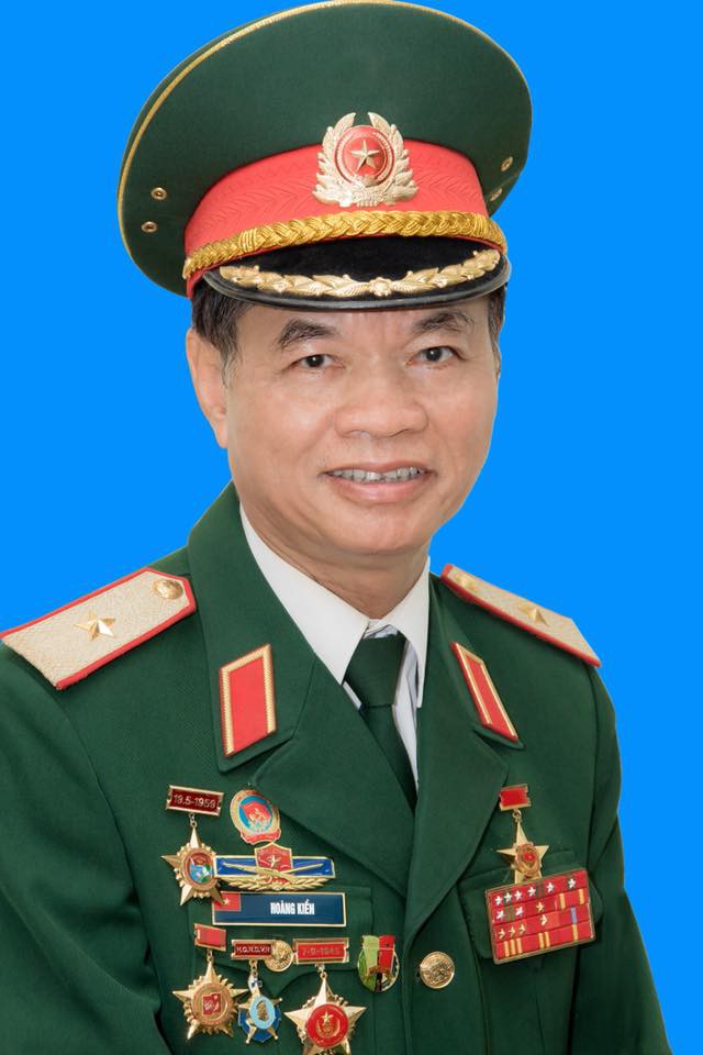 Hoàng Kiền – Tham gia Công trình phòng thủ Trường Sa
