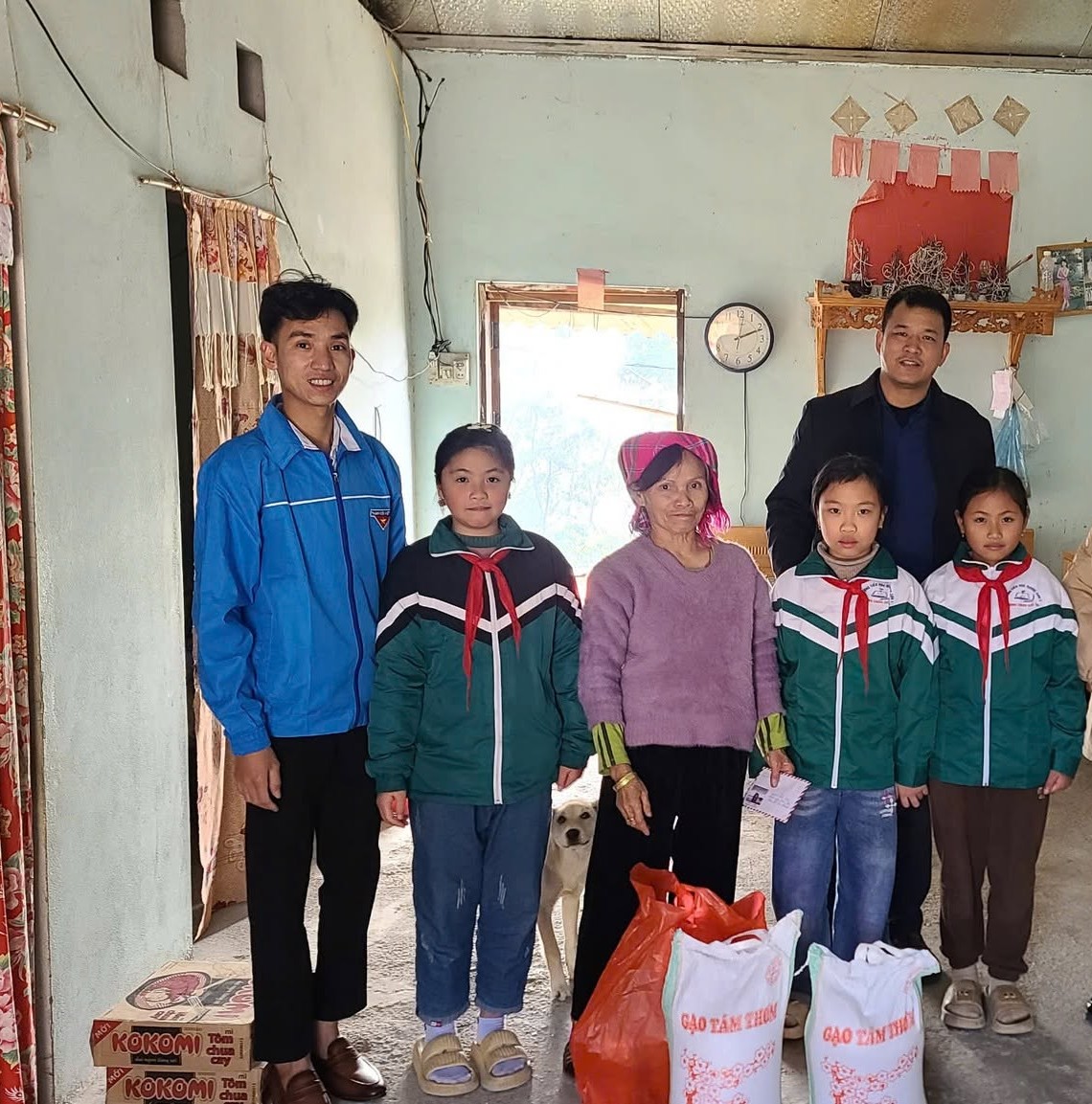 Ở HẬU PHƯƠNG, MỘT NGƯỜI VỢ CHỜ CHỒNG GIỮ NƯỚC