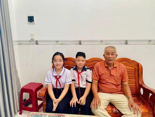 Dấu chân người lính - Ngọn lửa yêu nước không bao giờ tắt