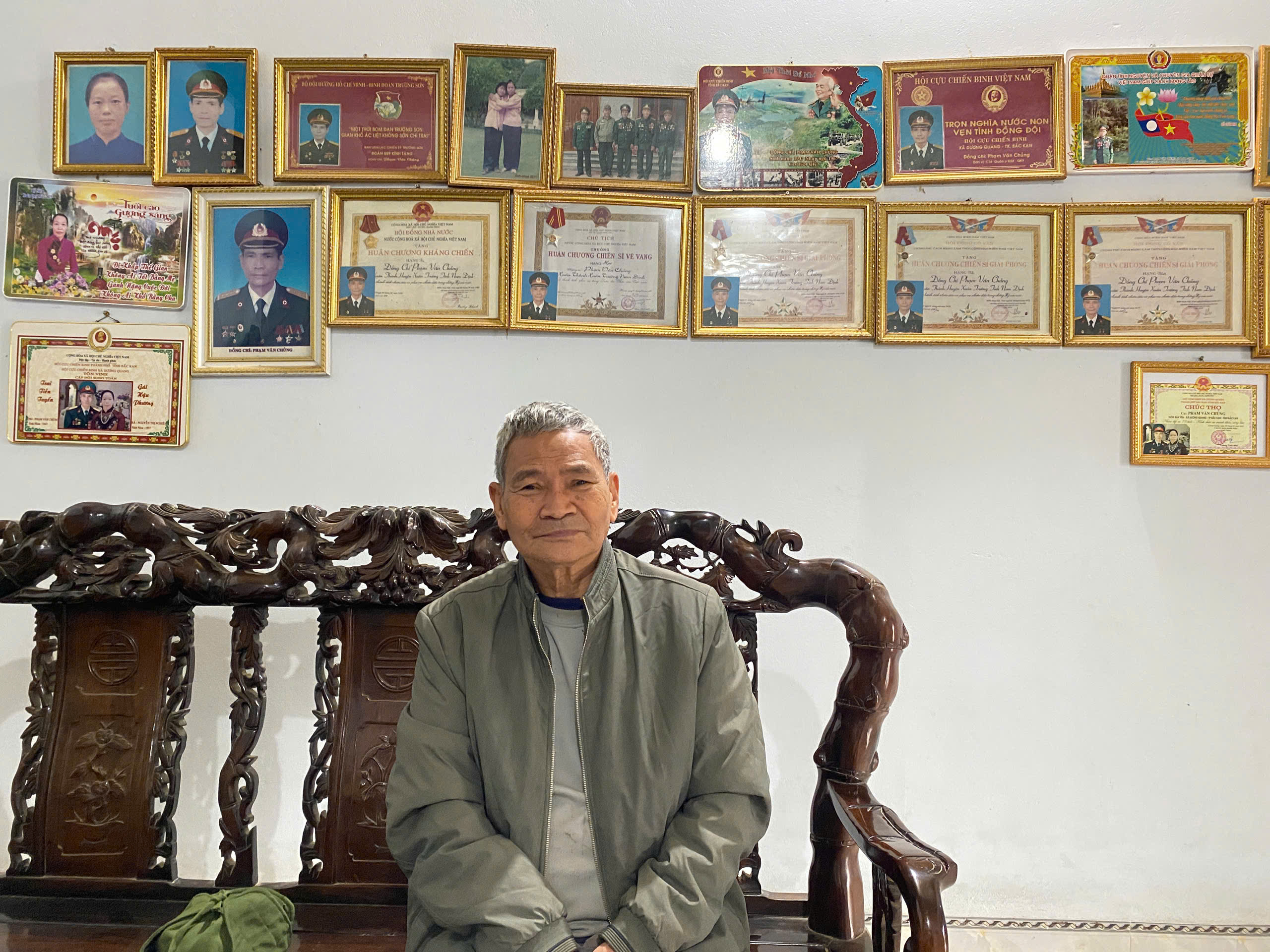 NĂM THÁNG ĐI QUA MÀN ĐỘC DIOXIN