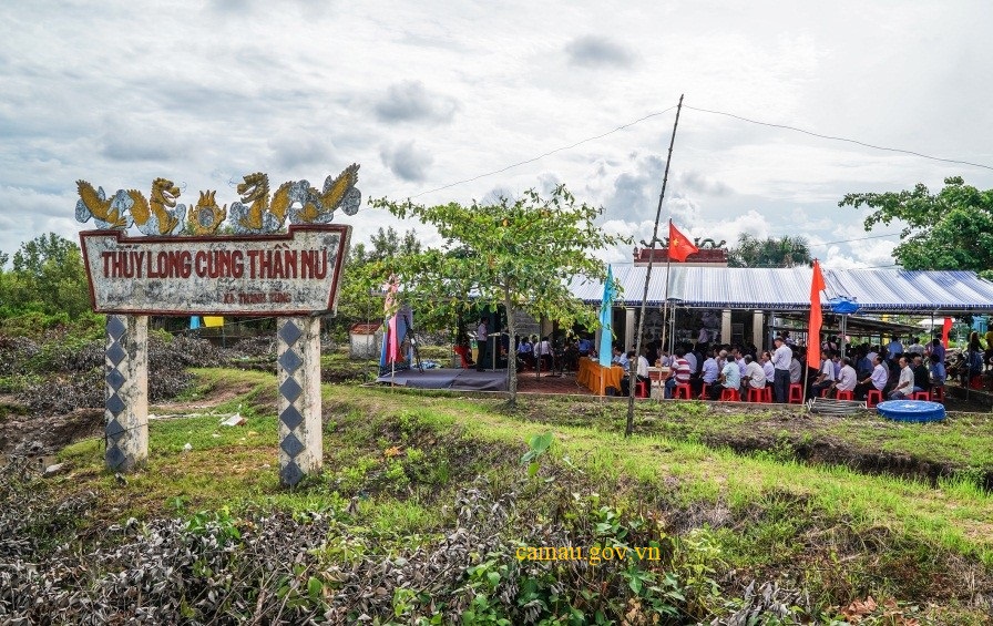 Miếu Bà Thủy Long