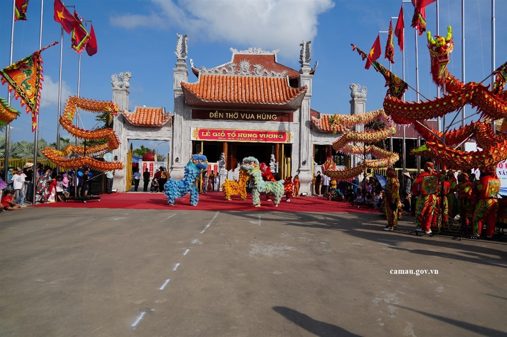 Đền thờ Vua Hùng