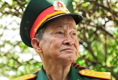 Người tình báo nhân dân Tư Cang