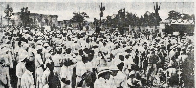Quảng Trường Ba Đình.jpg