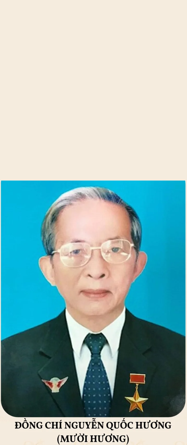 Mười Hương - Người thầy trong ngành tình báo