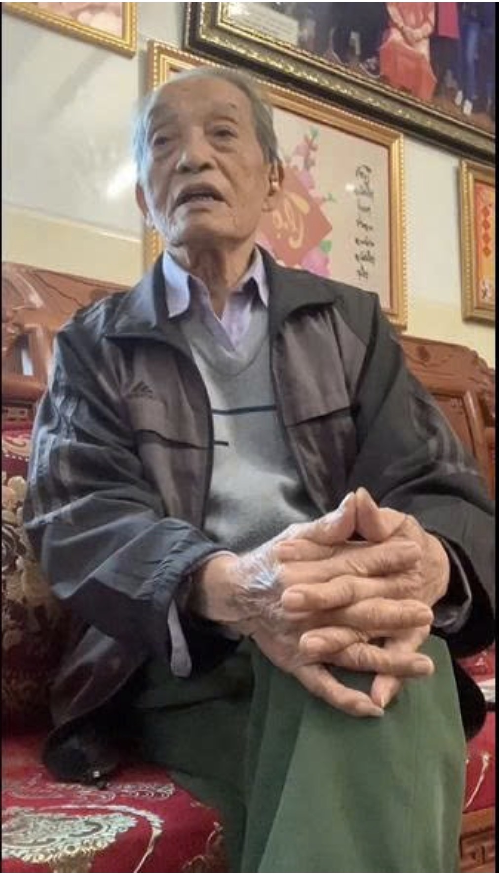 Ngọn Đèn Chiến Trận