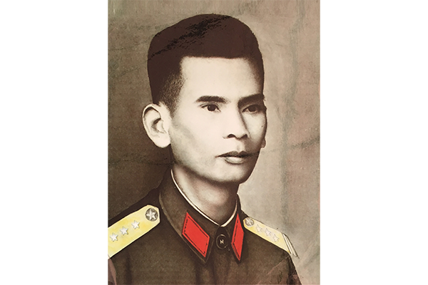 Anh hùng Trần Ngọc Chung