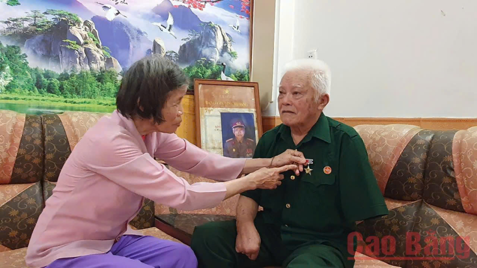 TÔI CÒN SỐNG ĐƯỢC ĐẾN HÔM NAY LÀ NHỜ ĐỒNG ĐỘI