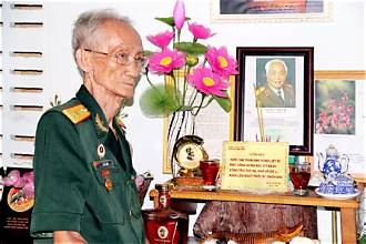 Tướng Lê Bá Ước Và Trận Thiêu Rụi Tổng Kho Xăng Dầu Nhà Bè 1973