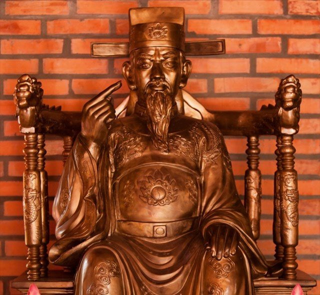 THÁI BẢO TRẦN THỦ ĐỘ – BẬC TỔNG KẾT TRIỀU TRẦN VÀ BẢN LĨNH "ĐẦU THẦN CHƯA RỚT"