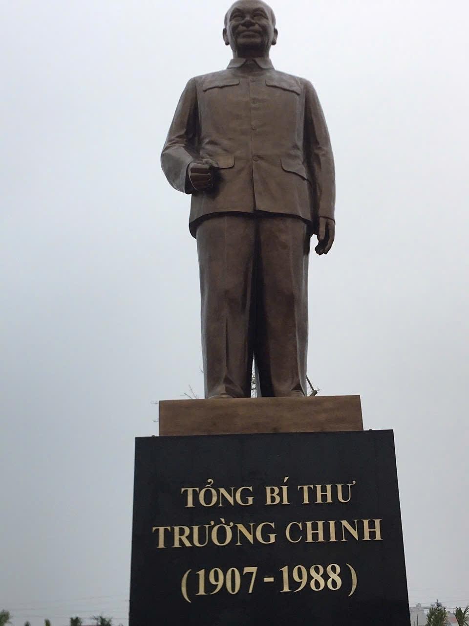 Trường Chinh – Một cuộc đời chính trị được viết bằng tư tưởng, quyền lực và trách nhiệm