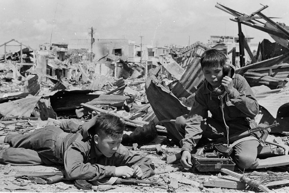 81 NGÀY ĐÊM ĐỎ LỬA