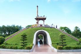 Bình minh trên Thành cổ