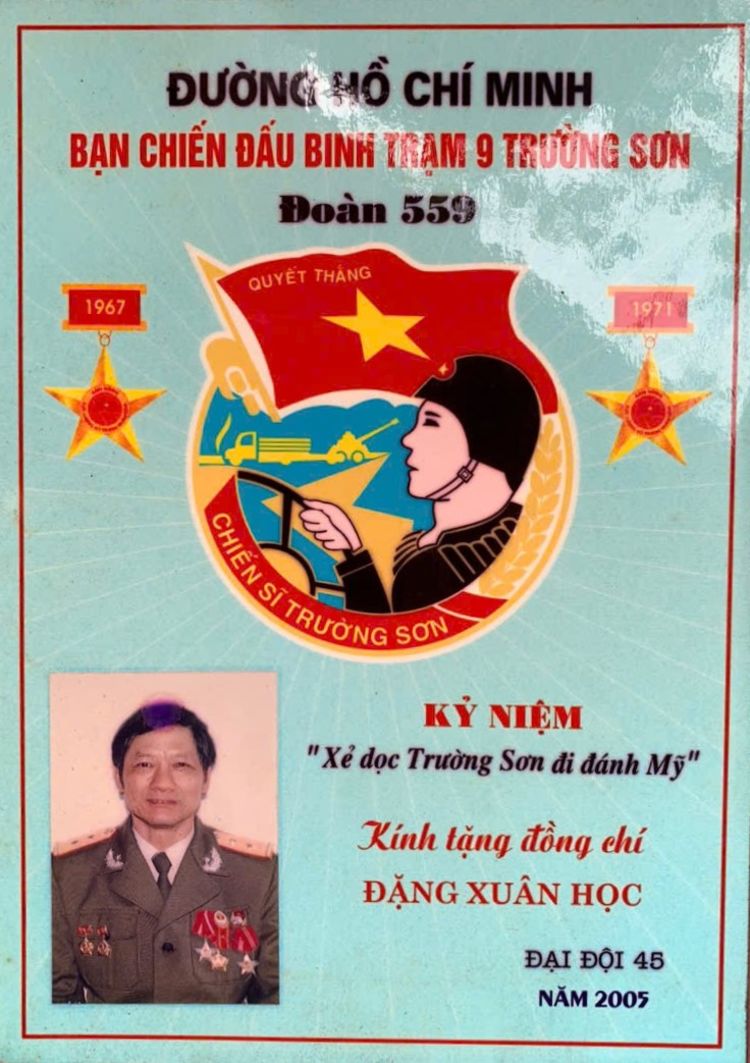 xẻ dọc trường sơn