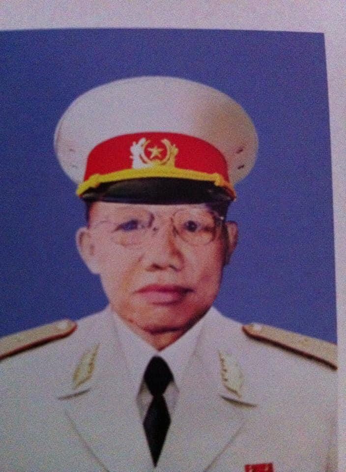 Chân dung: Đào Huy Vũ