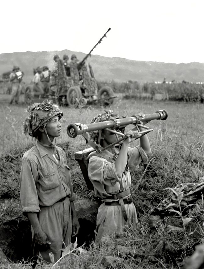Pháo cao xạ trên mặt trận Điện Biên Phủ 1954