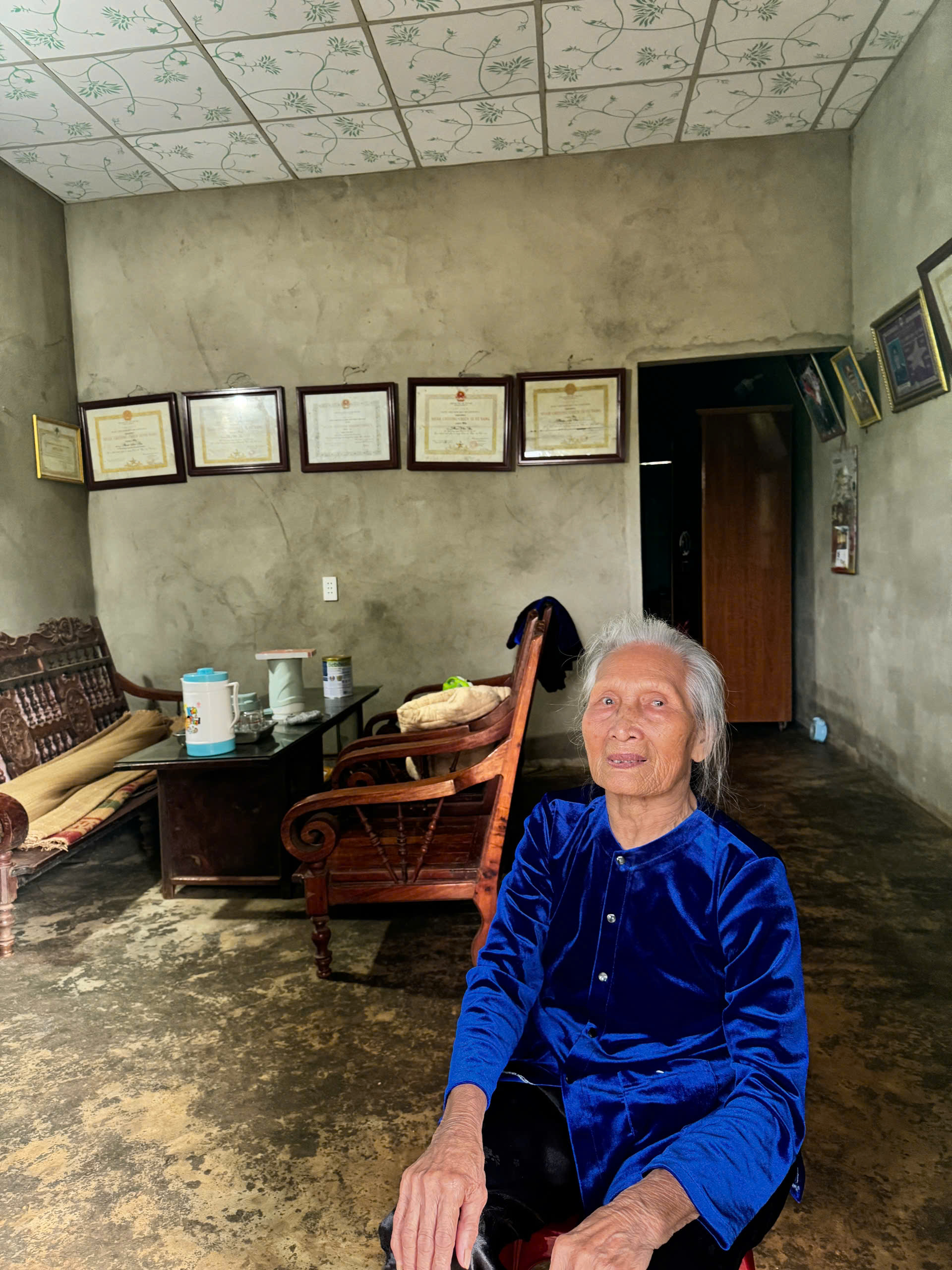 “HAI NHÂN CHỨNG SỐNG GIỮA ĐẠI NGÀN TÂY NGUYÊN”