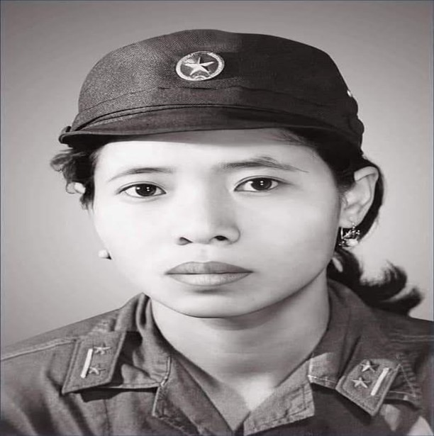 BÔNG HOA THÉP GIỮA LÒNG ĐÔ THỊ VÀ VẠN NỤ CƯỜI TRẺ THƠ