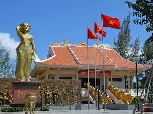 VÕ THỊ SÁU – NGƯỜI NỮ ANH HÙNG TUỔI ĐỜI CÒN RẤT TRẺ