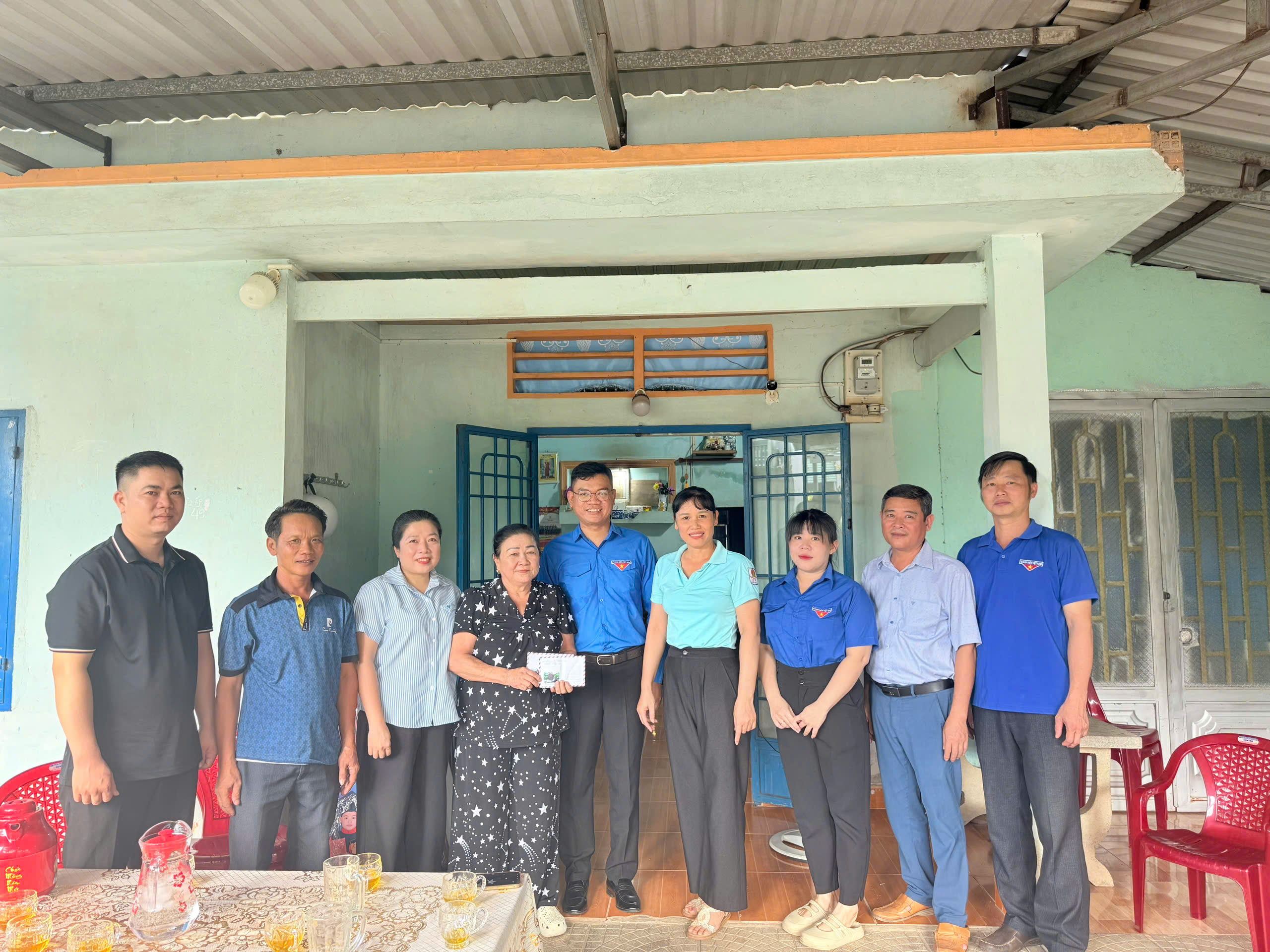 Nhóm Liên đội trường tiểu học Nha Bích