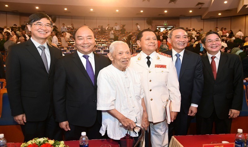 Anh hùng dân tộc Trần Thận (Trần Cát)
