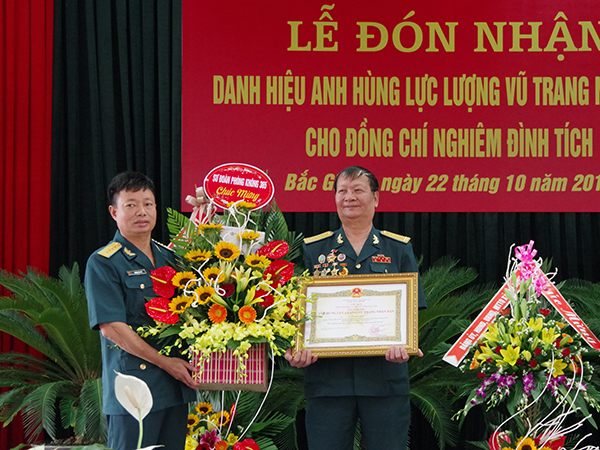 câu chuyện lịch sử 12