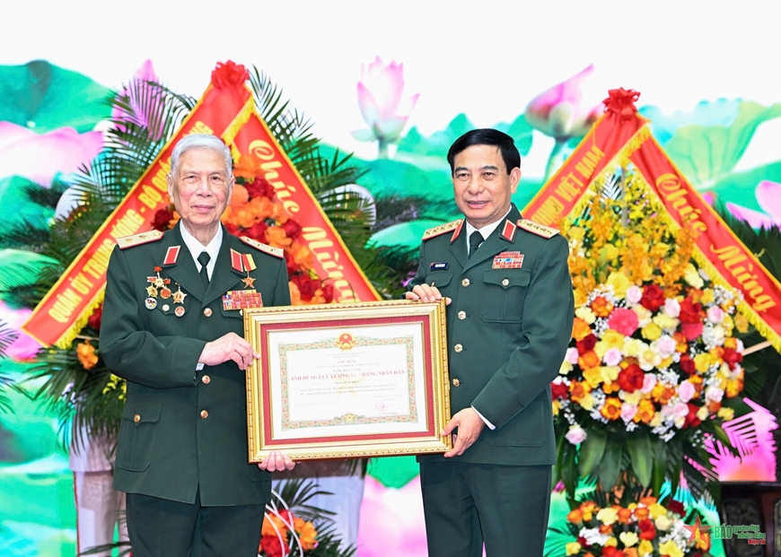 Tư lệnh đầu tiên - Đồng chí Đặng Quân Thuỵ