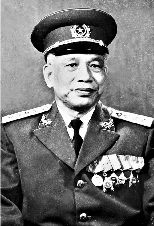 Văn Tiến Dũng – Vị tướng gắn liền với những chiến dịch lớn của lịch sử Việt Nam
