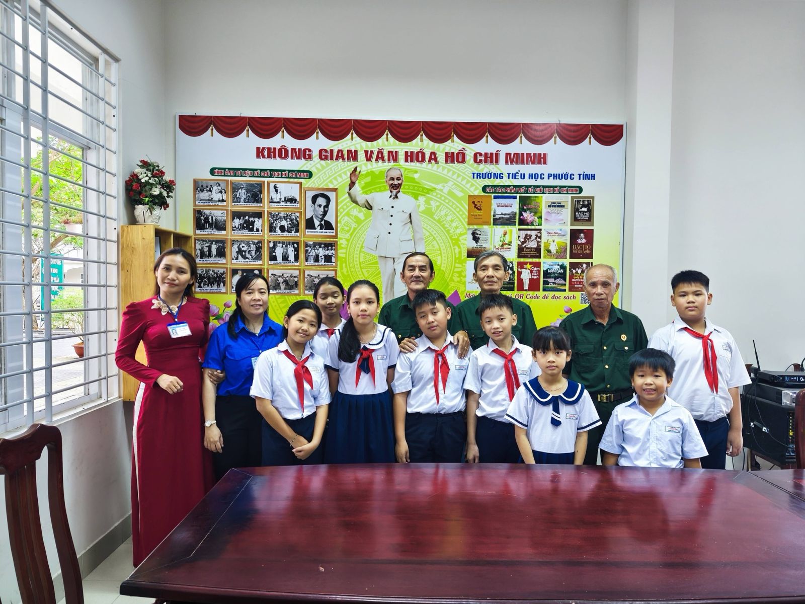NHỮNG CHỨNG NHÂN LỊCH SỬ TỪ CHIẾN TRƯỜNG ĐẾN ĐỜI THƯỜNG