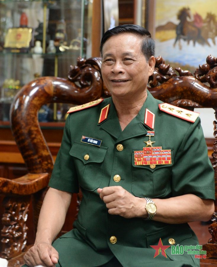 Người chỉ huy sâu sát, quyết đoán với tầm nhìn chiến lược