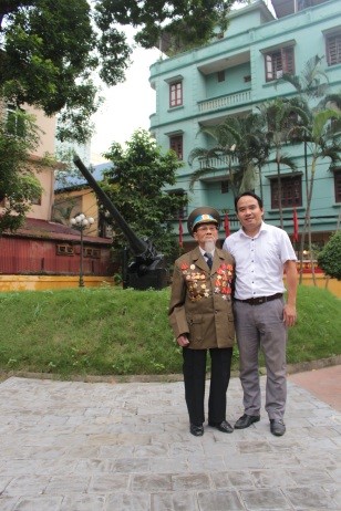 Người pháo thủ cuối cùng trong khẩu đội pháo Pháo đài Láng