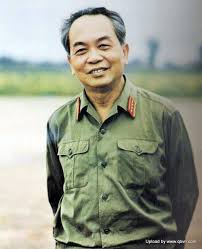 CÂU CHUYỆN THỜI HOA LỬA- VÕ NGUYÊN GIÁP
