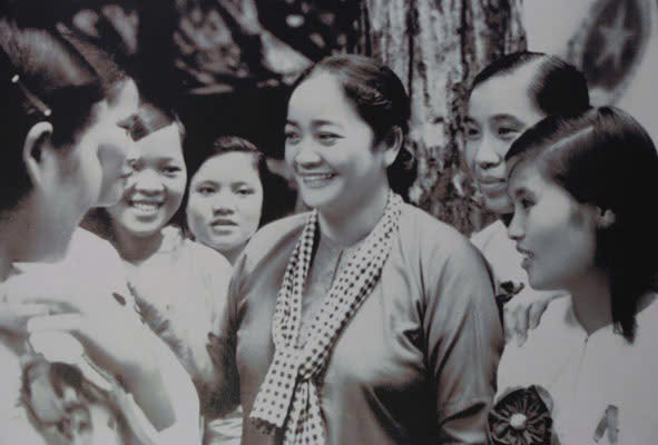Anh hùng Phan Thị Ràng
