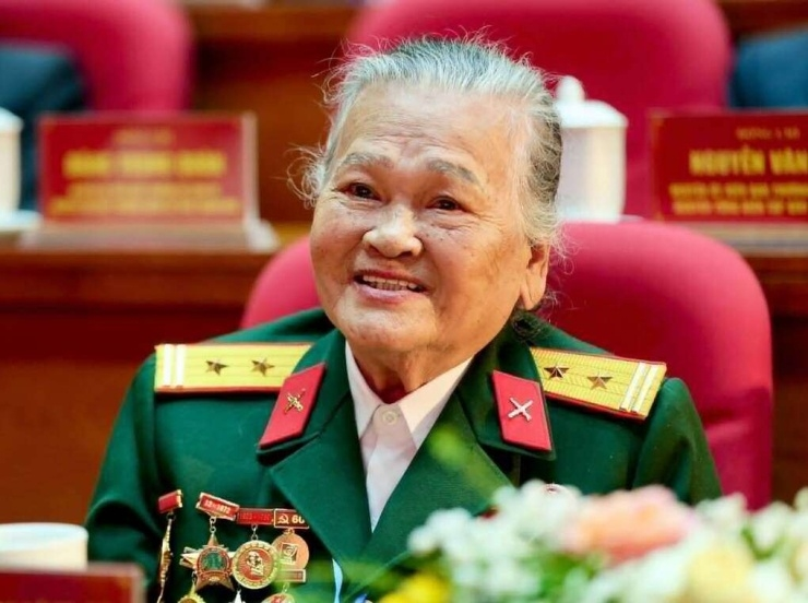 Ngô Thị Tuyển – Người con gái "gánh cả hậu phương" nơi tuyến lửa