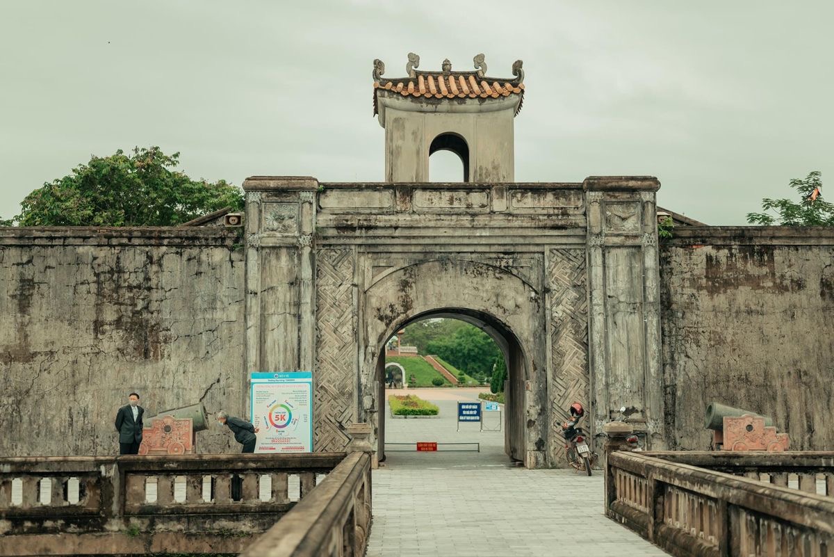 Sống giữa thời bình, không quên thời hoa lửa