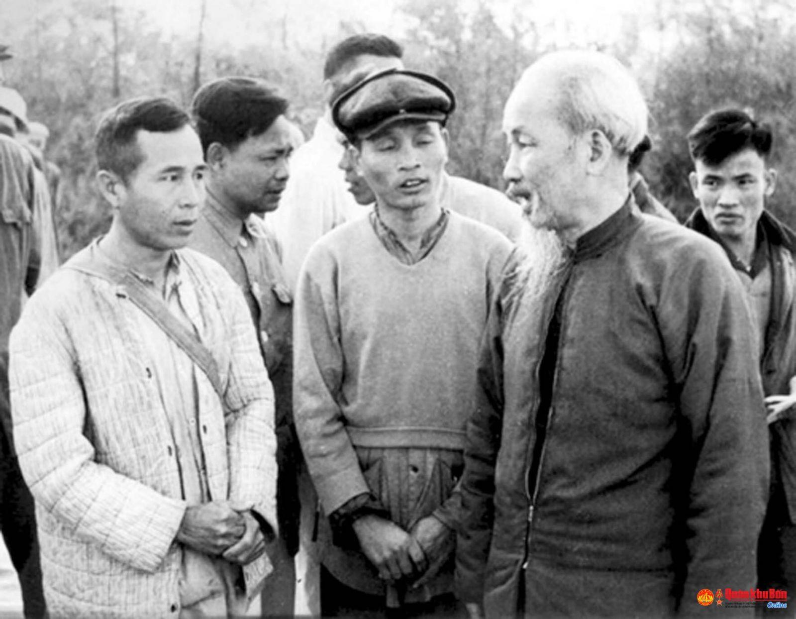 “CHÚ NGÃ CÓ ĐAU KHÔNG?”
