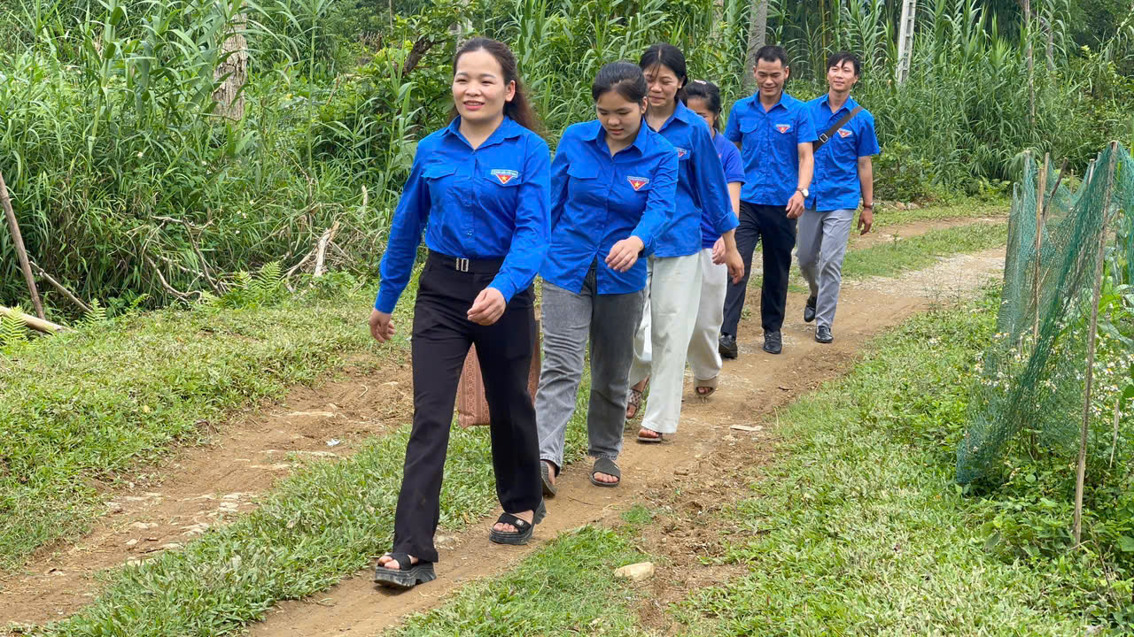 NGƯỜI LÍNH GIỮ TRỌN KÝ ỨC MỘT THỜI HOA LỬA