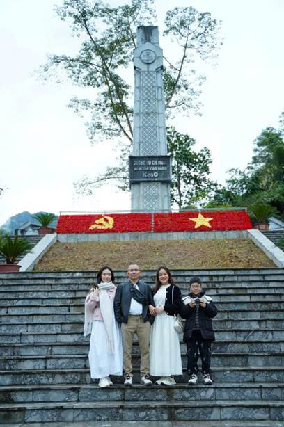 CHUYỆN THỜI HOA LỬA - THEO DẤU CHÂN BÁC CỰU CHIẾN BINH