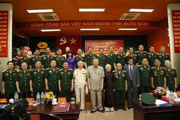Đồng Sỹ Nguyên - Vị tướng làm nên huyền thoại Trường Sơn