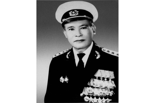 Đô đốc Giáp Văn Cương