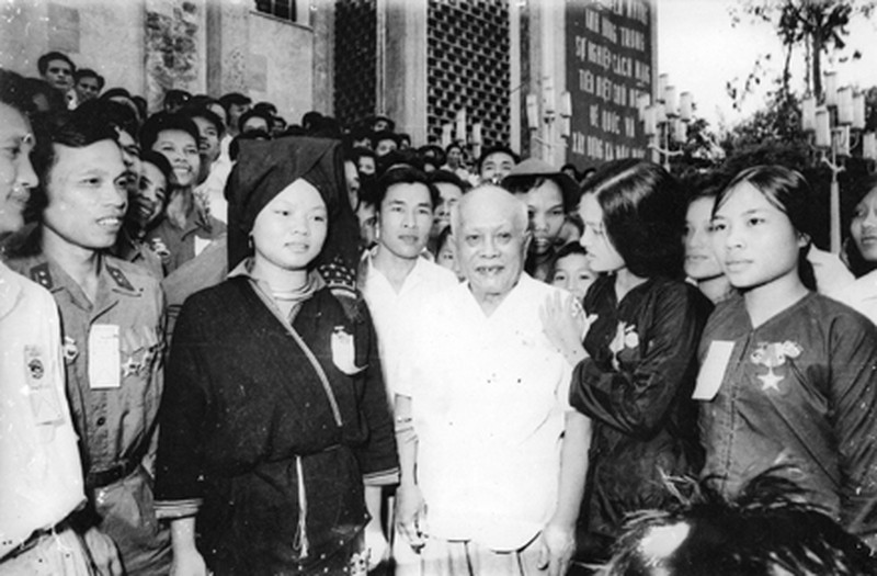 câu chuyện lịch sử 253