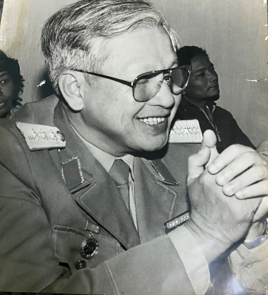 "Bố không phải là cái ô!"