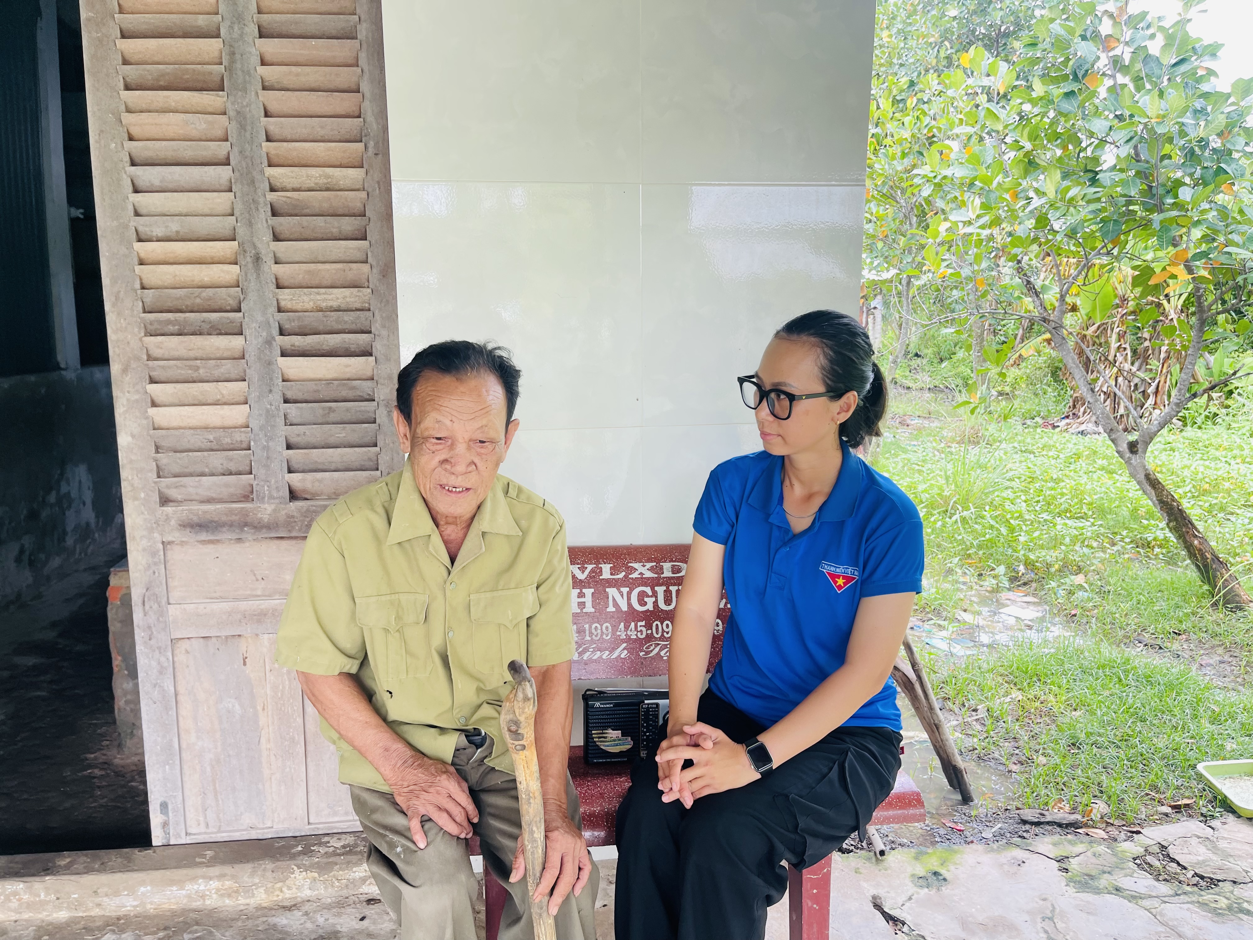 Chuyến Xuồng Đêm Giải Giao Tù Binh