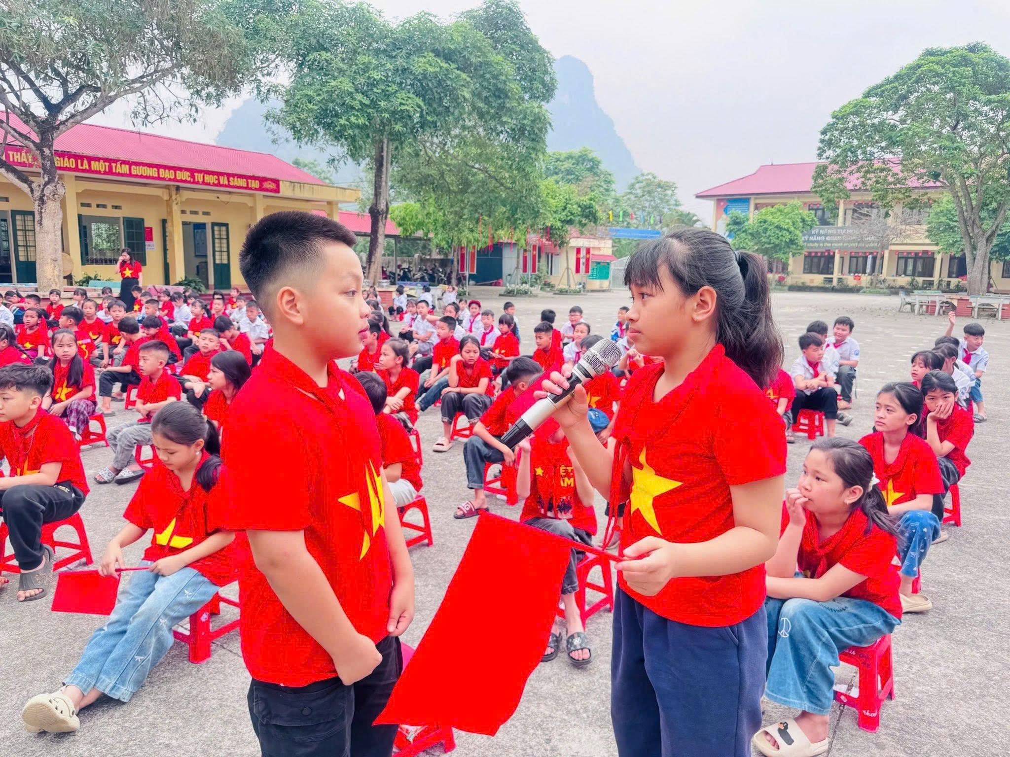 ĐỂ LỊCH SỬ LUÔN SỐNG TRONG TRÁI TIM TUỔI THƠ